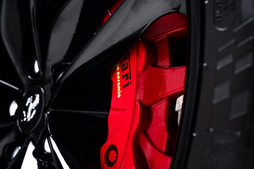 2018 Ferrari 488 Spider - Image 24 of 31