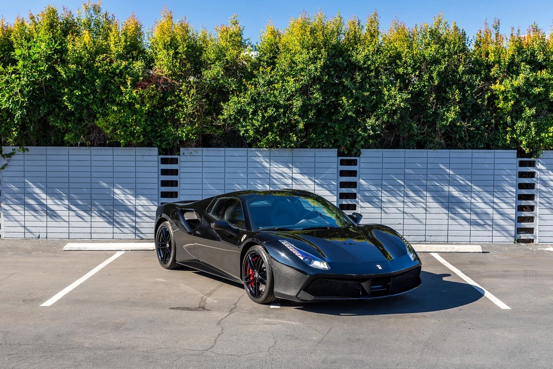 2018 Ferrari 488 Spider - Image 11 of 21