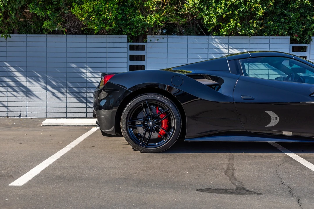 2018 Ferrari 488 Spider - Image 9 of 21