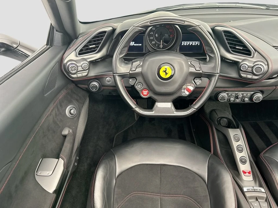 2018 Ferrari 488 Spider - Image 18 of 31