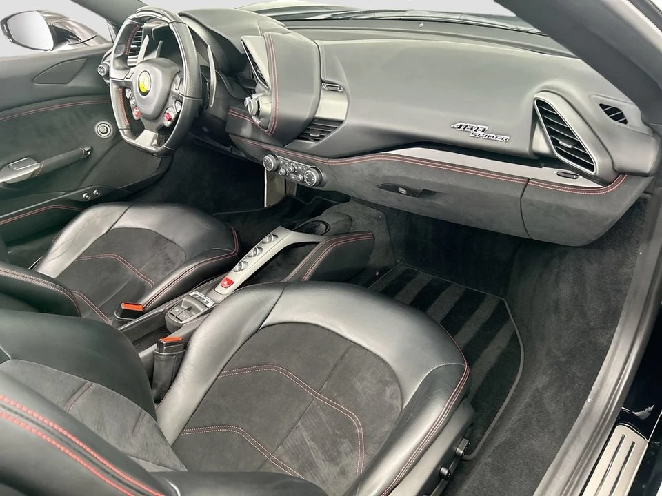 2018 Ferrari 488 Spider - Image 23 of 31