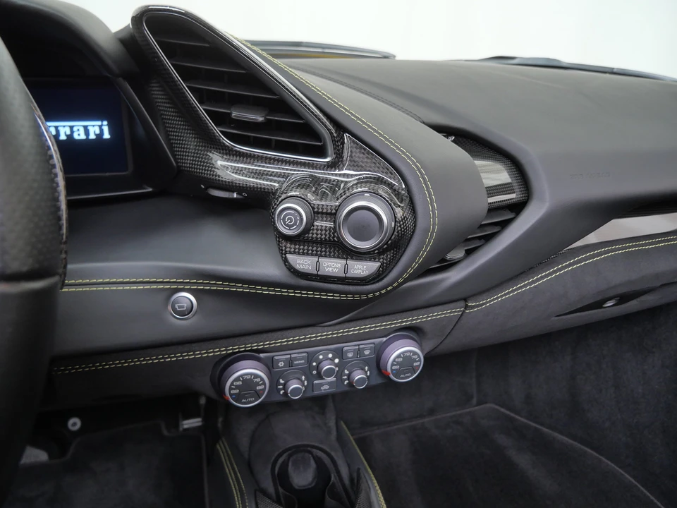 2018 Ferrari 488 Spider - Image 23 of 31