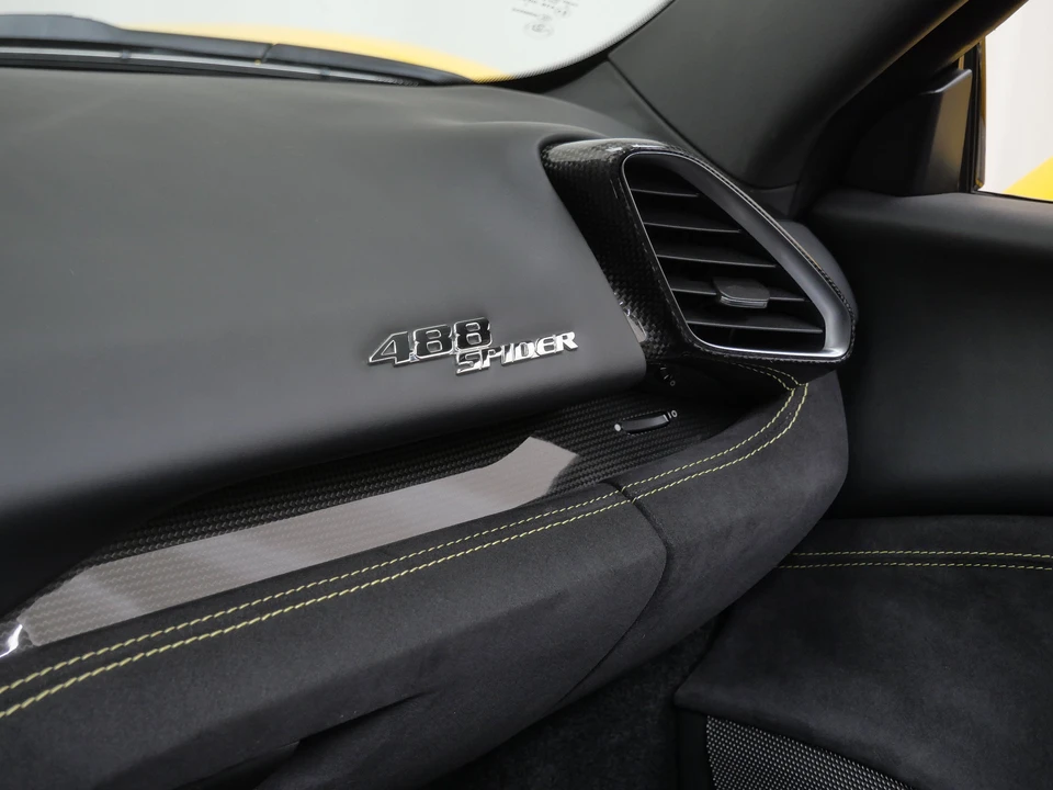 2018 Ferrari 488 Spider - Image 24 of 31