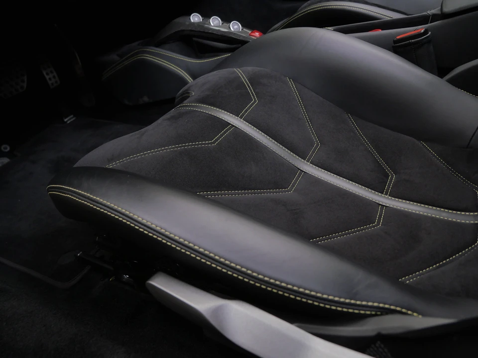 2018 Ferrari 488 Spider - Image 21 of 31