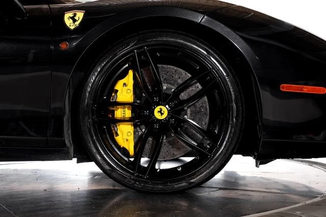 2018 Ferrari 488 Spider - Image 22 of 31