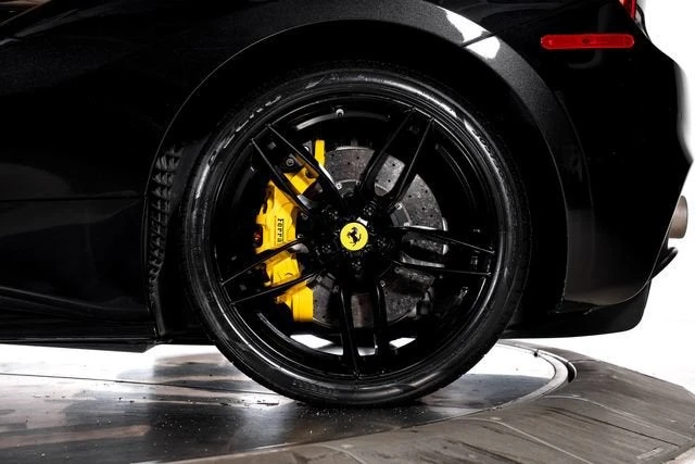 2018 Ferrari 488 Spider - Image 20 of 31