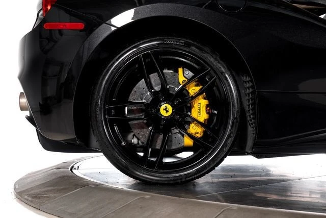 2018 Ferrari 488 Spider - Image 21 of 31