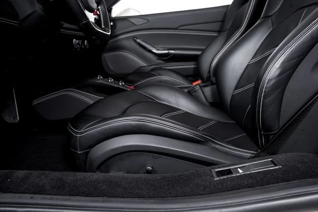 2018 Ferrari 488 Spider - Image 26 of 31