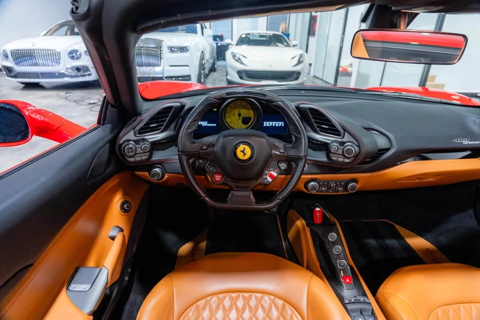 2018 Ferrari 488 Spider - Image 8 of 12