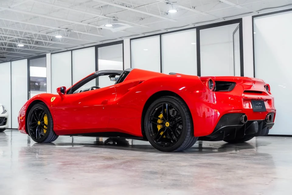 2018 Ferrari 488 Spider - Image 3 of 12