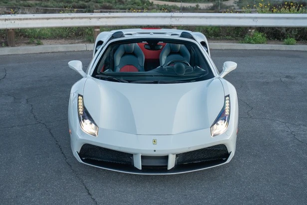 2018 Ferrari 488 Spider - Image 25 of 31