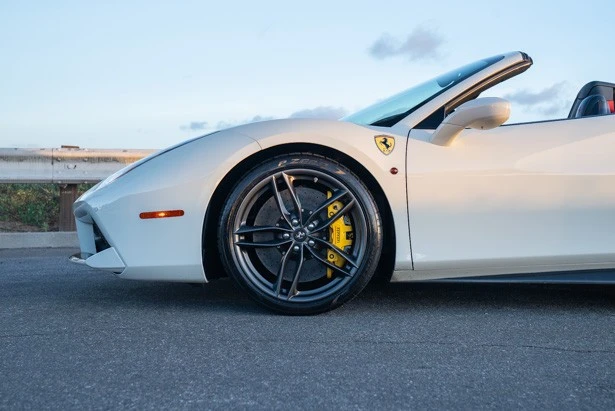 2018 Ferrari 488 Spider - Image 8 of 21
