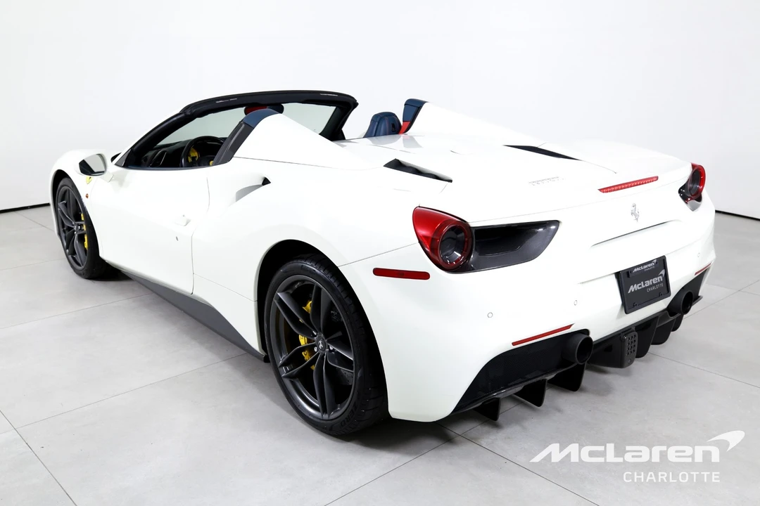 2018 Ferrari 488 Spider - Image 7 of 31