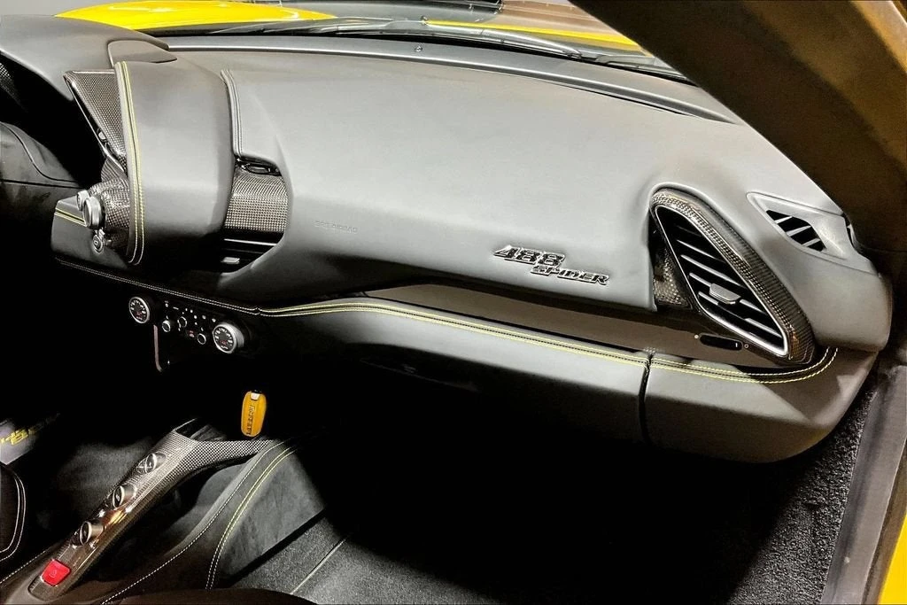 2018 Ferrari 488 Spider - Image 21 of 30