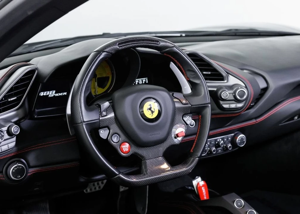 2018 Ferrari 488 Spider - Image 20 of 31