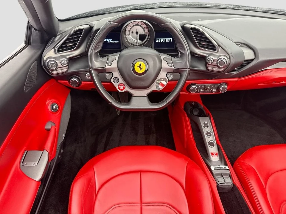 2018 Ferrari 488 Spider - Image 19 of 31