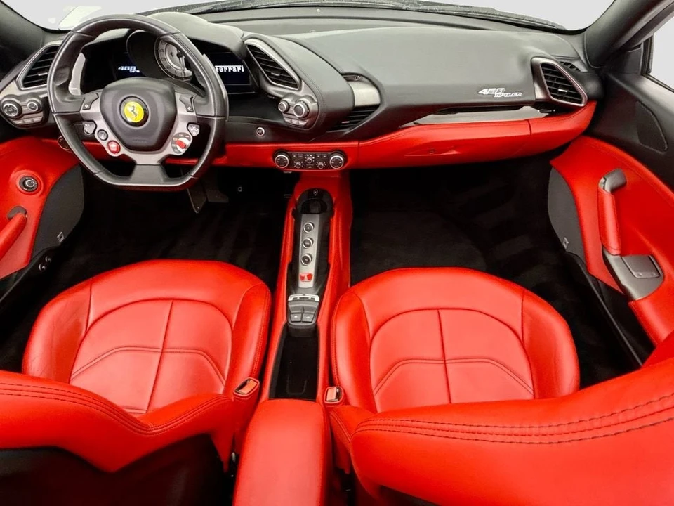2018 Ferrari 488 Spider - Image 24 of 31