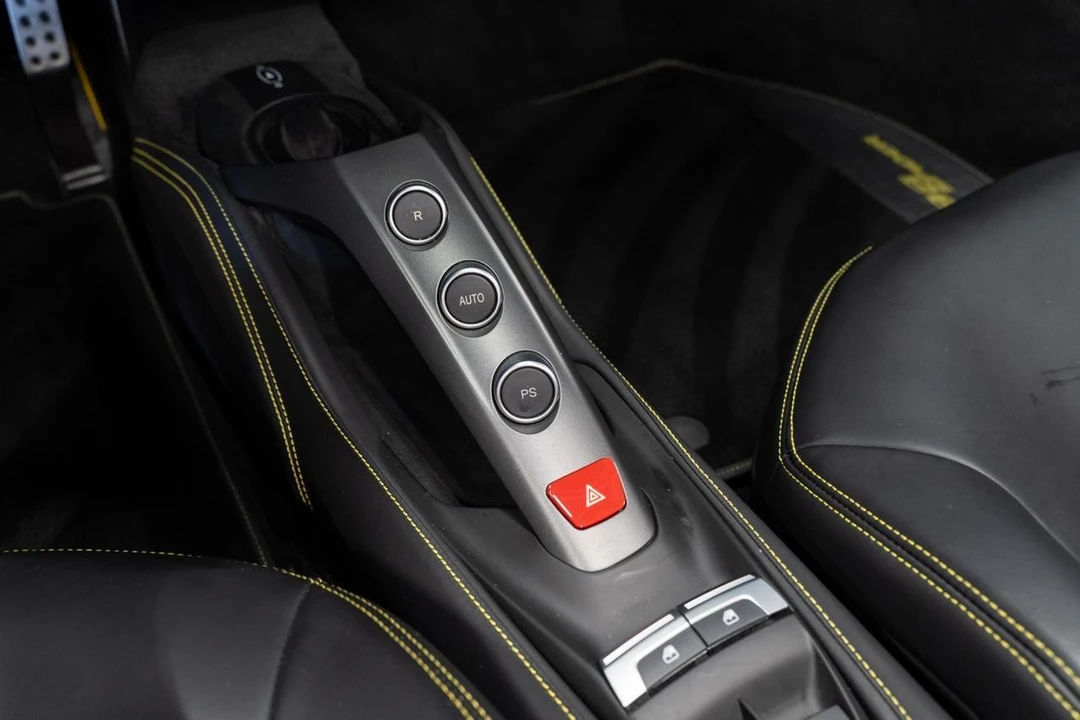 2018 Ferrari 488 Spider - Image 7 of 21