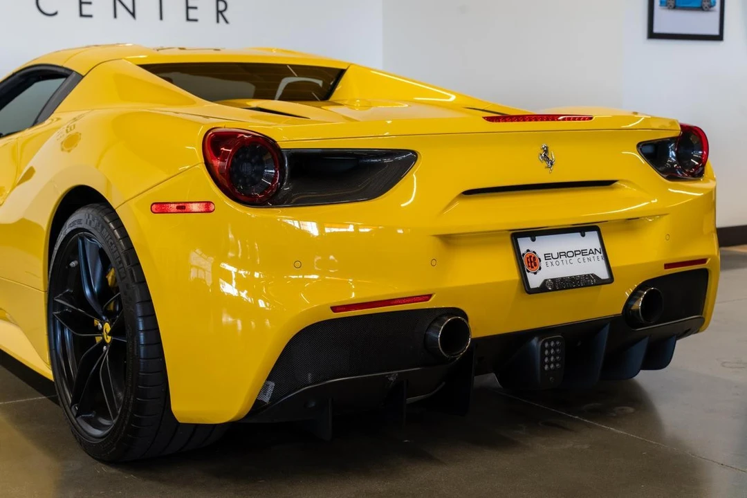 2018 Ferrari 488 Spider - Image 12 of 21