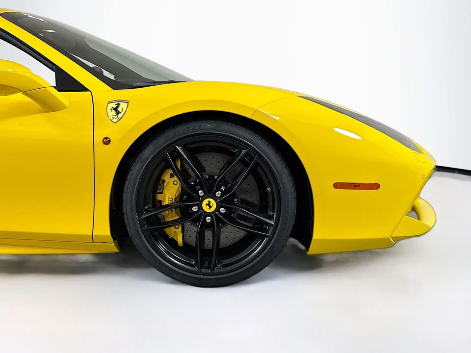 2018 Ferrari 488 Spider - Image 26 of 29