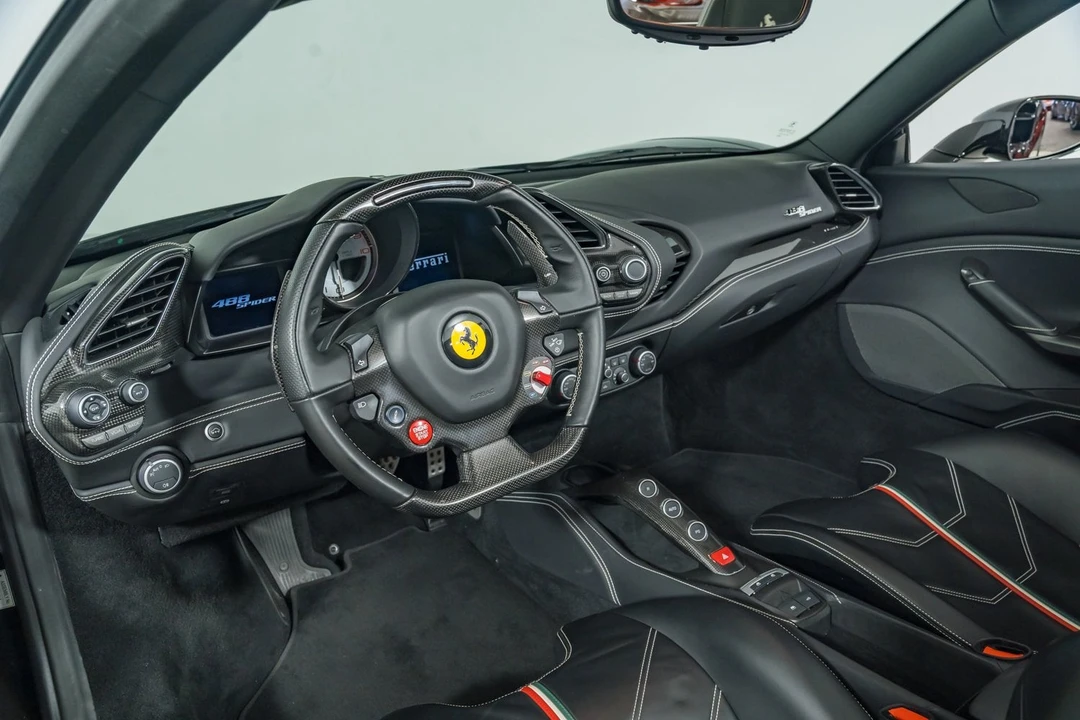 2018 Ferrari 488 Spider - Image 28 of 31