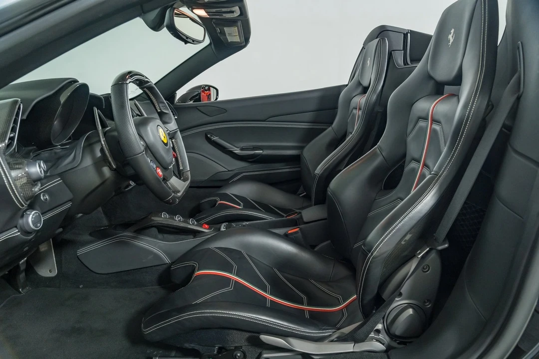2018 Ferrari 488 Spider - Image 27 of 31