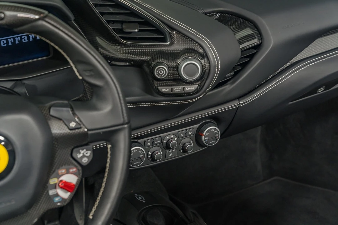 2018 Ferrari 488 Spider - Image 30 of 31