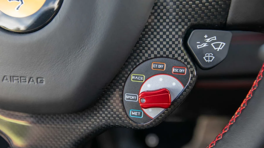 2018 Ferrari 488 Spider - Image 9 of 20