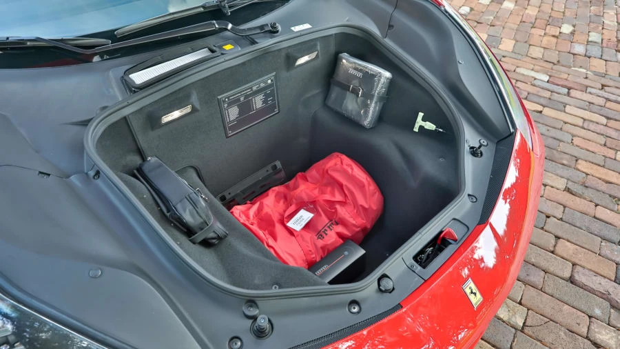 2018 Ferrari 488 Spider - Image 17 of 20
