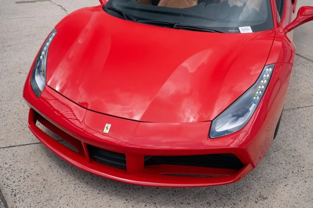2018 Ferrari 488 Spider - Image 10 of 31