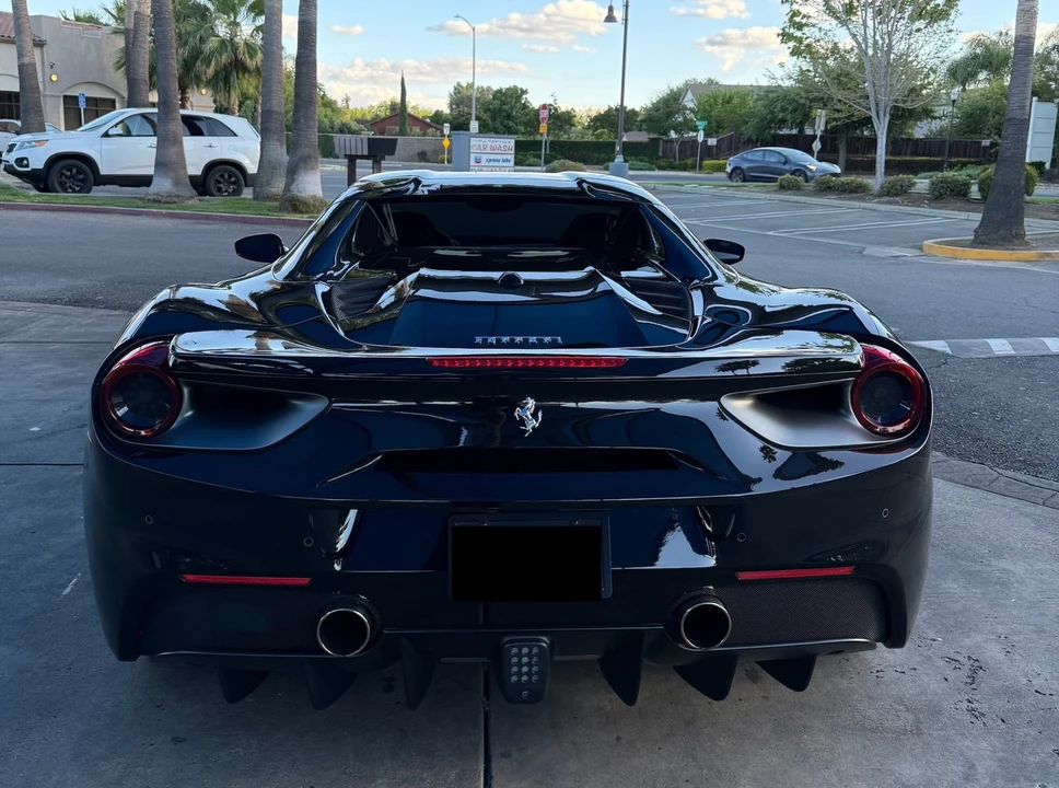 2018 Ferrari 488 Spider - Image 4 of 19