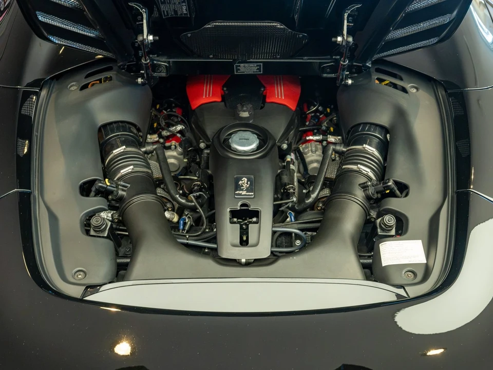 2018 Ferrari 488 Spider - Image 24 of 31
