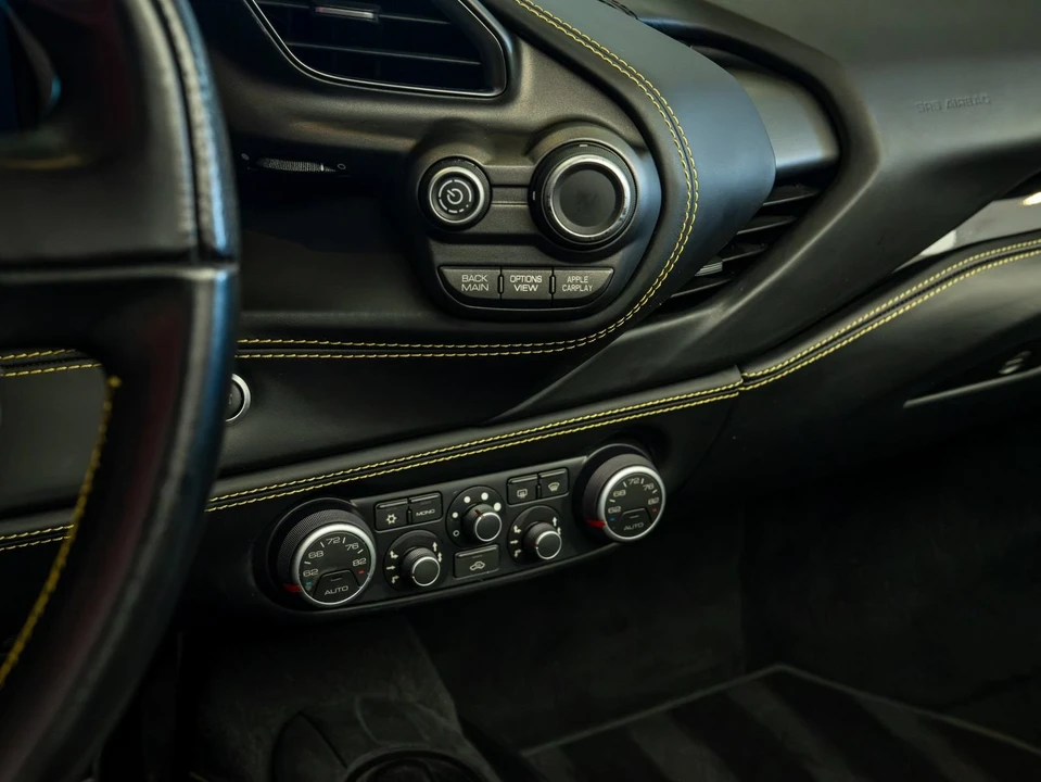 2018 Ferrari 488 Spider - Image 14 of 31