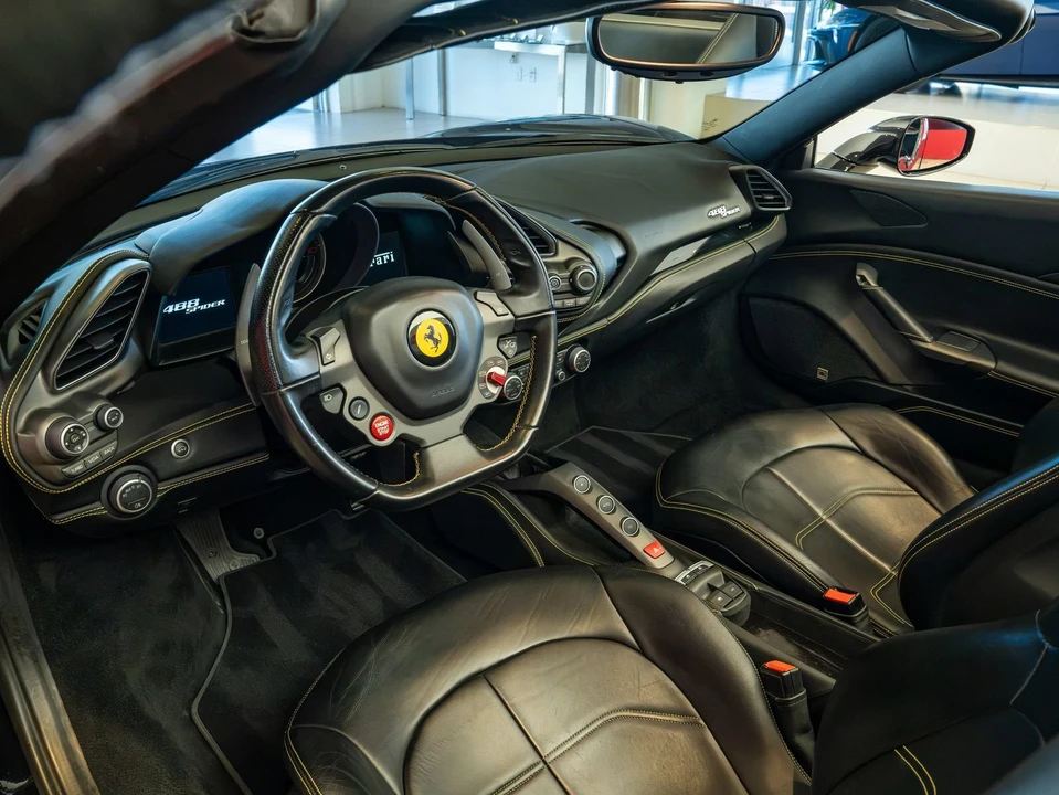 2018 Ferrari 488 Spider - Image 9 of 31