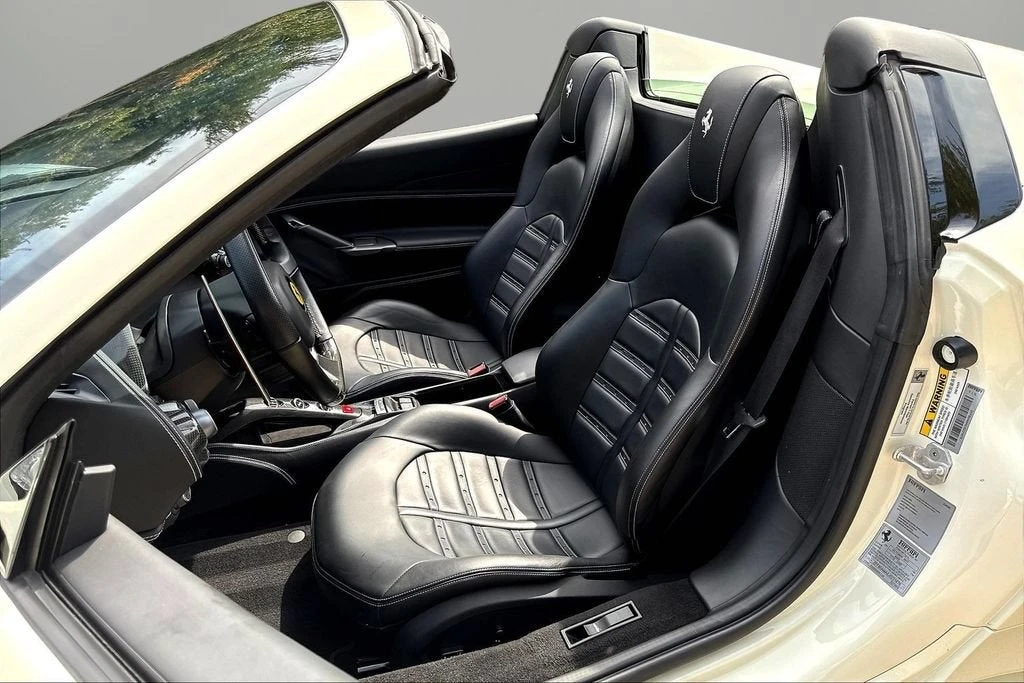 2018 Ferrari 488 Spider - Image 17 of 28