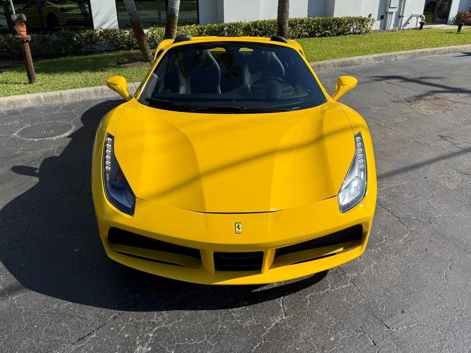 2018 Ferrari 488 Spider - Image 14 of 21