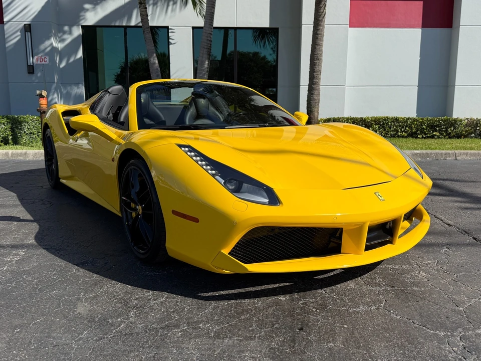 2018 Ferrari 488 Spider - Image 9 of 21