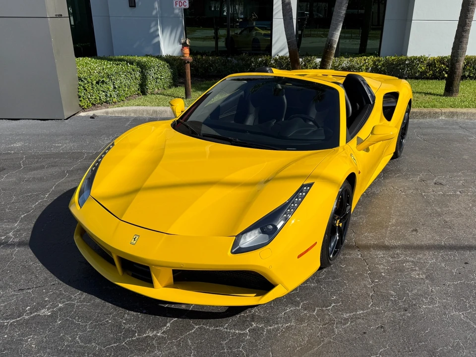 2018 Ferrari 488 Spider - Image 12 of 21