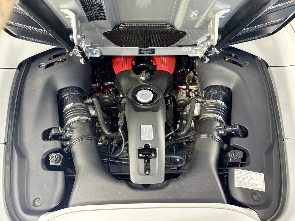 2018 Ferrari 488 Spider - Image 25 of 29