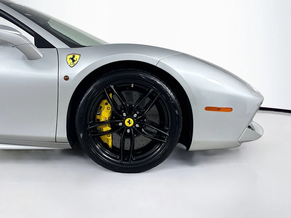2018 Ferrari 488 Spider - Image 26 of 29