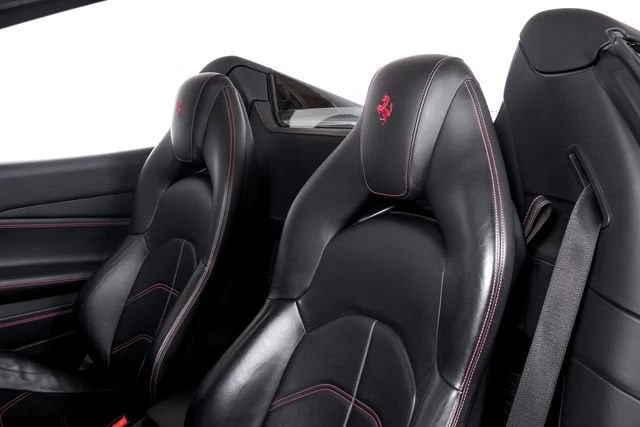 2018 Ferrari 488 Spider - Image 22 of 31