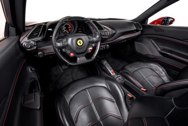 2018 Ferrari 488 Spider - Image 27 of 31