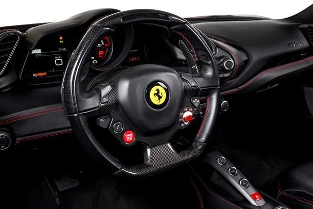 2018 Ferrari 488 Spider - Image 31 of 31