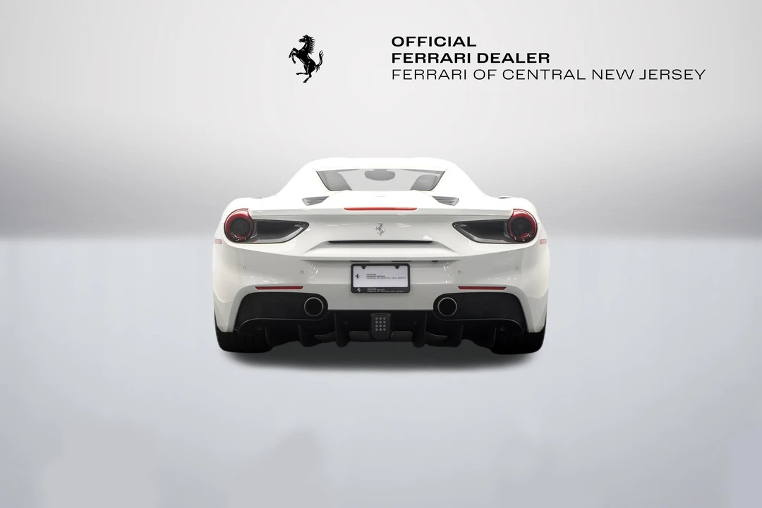 2018 Ferrari 488 Spider - Image 12 of 31