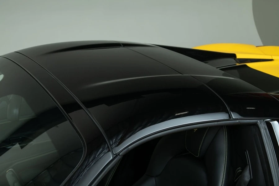 2018 Ferrari 488 Spider - Image 13 of 31