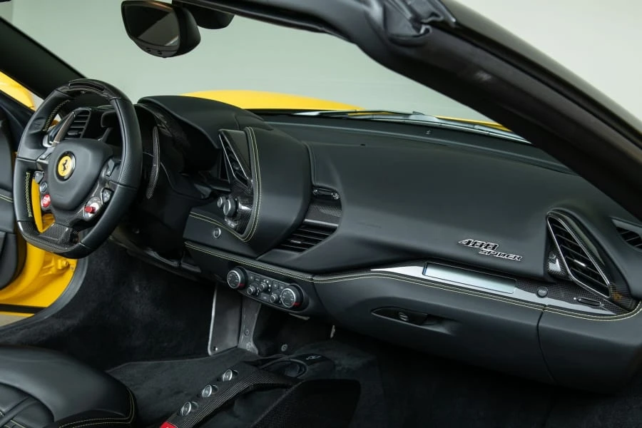 2018 Ferrari 488 Spider - Image 19 of 31