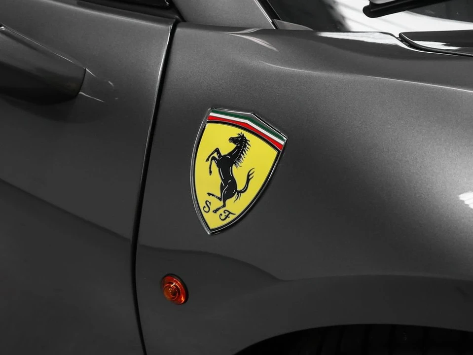 2018 Ferrari 488 Spider - Image 8 of 31