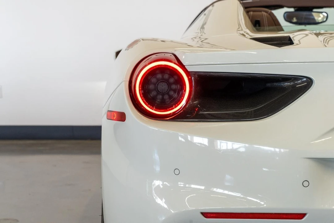 2018 Ferrari 488 Spider - Image 16 of 21