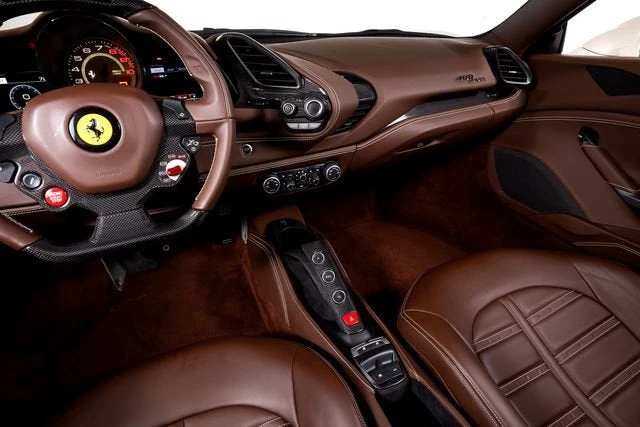 2018 Ferrari 488 Spider - Image 28 of 31