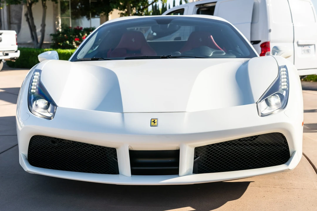 2018 Ferrari 488 Spider - Image 10 of 31